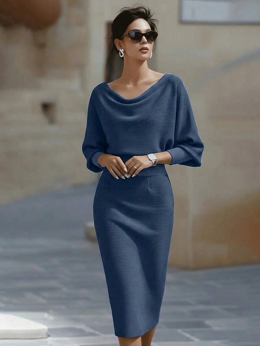 Women's Fashionable Elegant V-Neck Long Sleeve Dress, Batwing Sleeve Design, Waist-Cinching, Sexy And Graceful